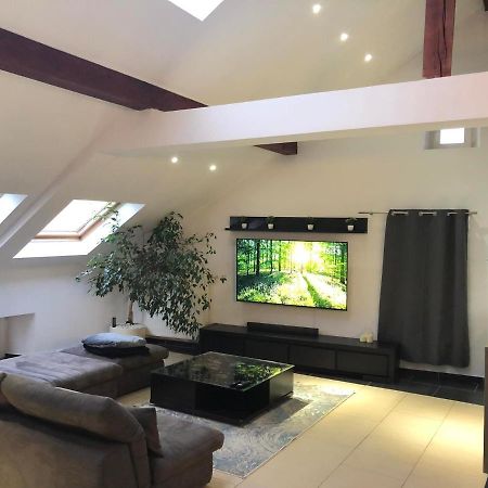 Cozy 120M² Apartment With 3 Bedrooms And 1 Home Cinema Useldange Ngoại thất bức ảnh